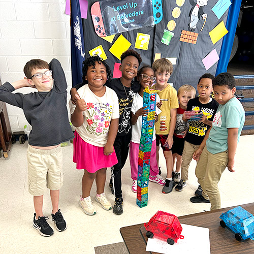 qz-120_tower-building