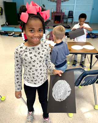 qz-122_stamp-art-web afterschool program at oakwood-windsor elementary